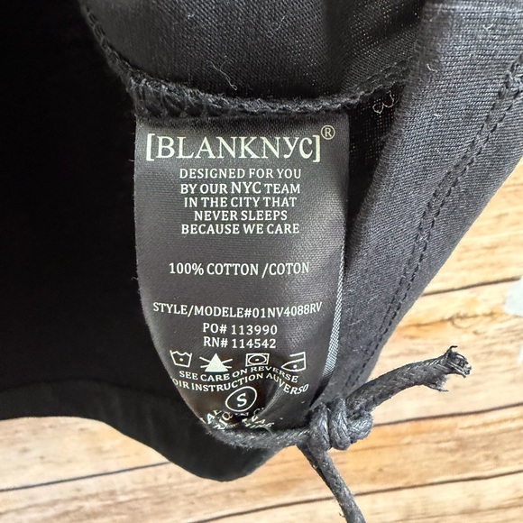 BLANKNYC Top Women’s Size Small Black Might Be Right Muscle Tank NWT - Picture 4 of 5